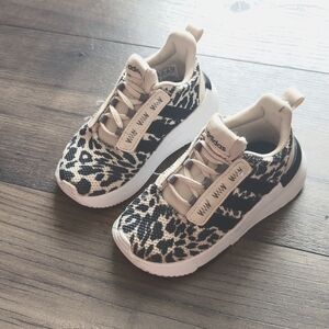 Adidas Shoes-Toddler Sneaker Size 6